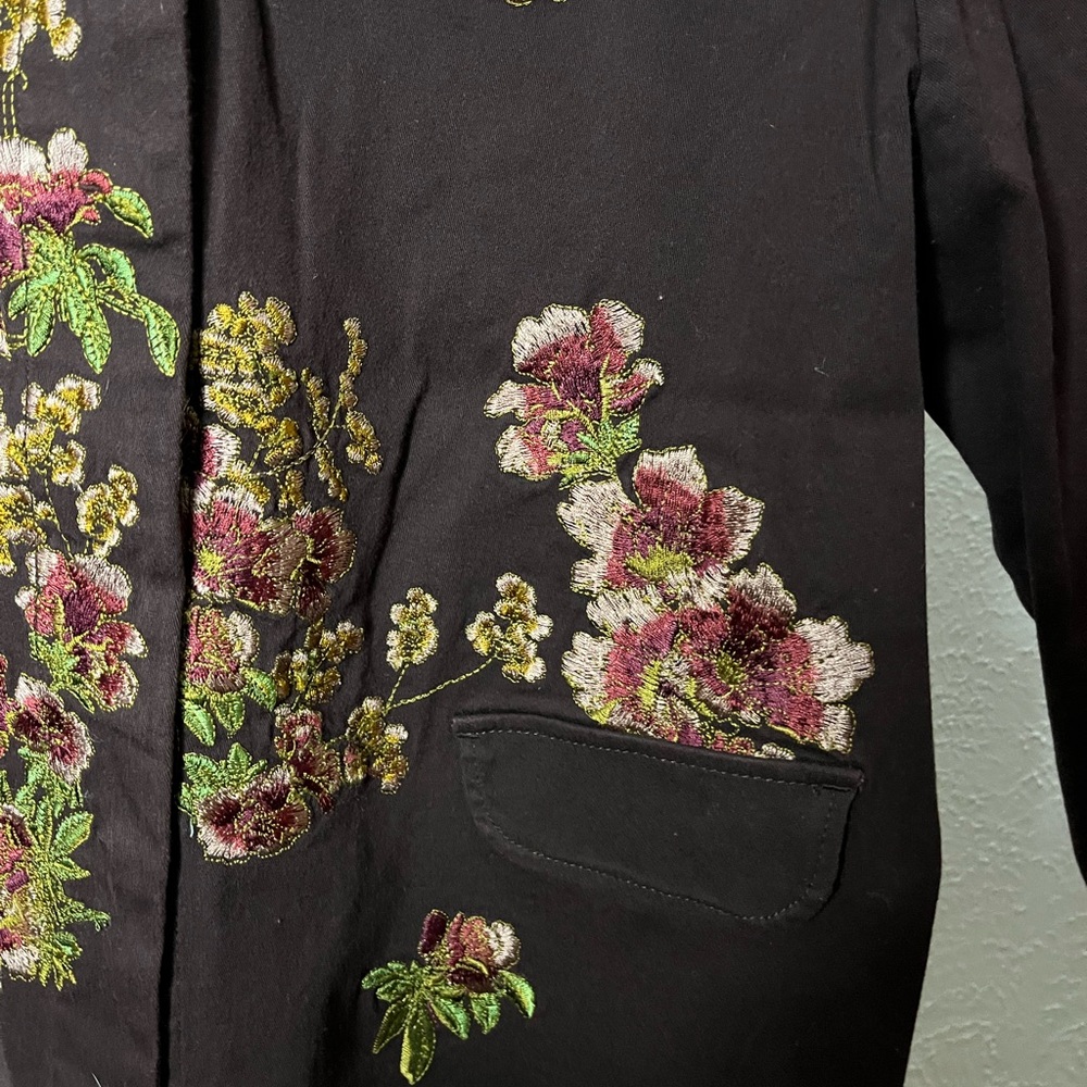 Entity Brown Embroidered Collared Snapped Buttone… - image 3